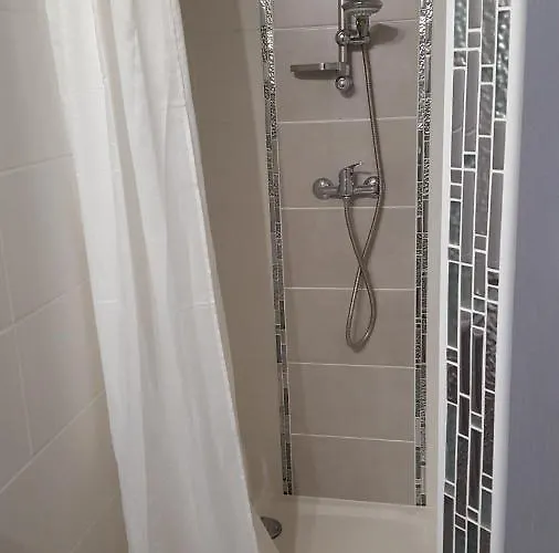 Bed and breakfast D'hote De Sauviolle 3*